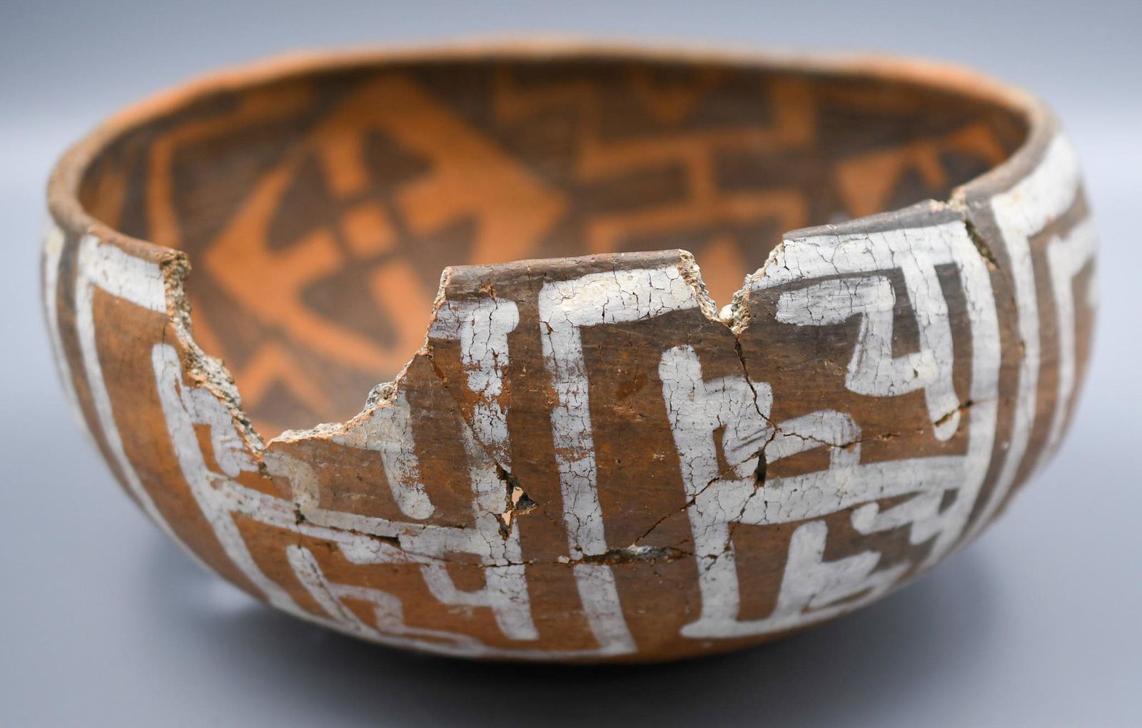 Anisazi St. Johns Pottery 1000-1200 AD, Bowl (1 of 10)