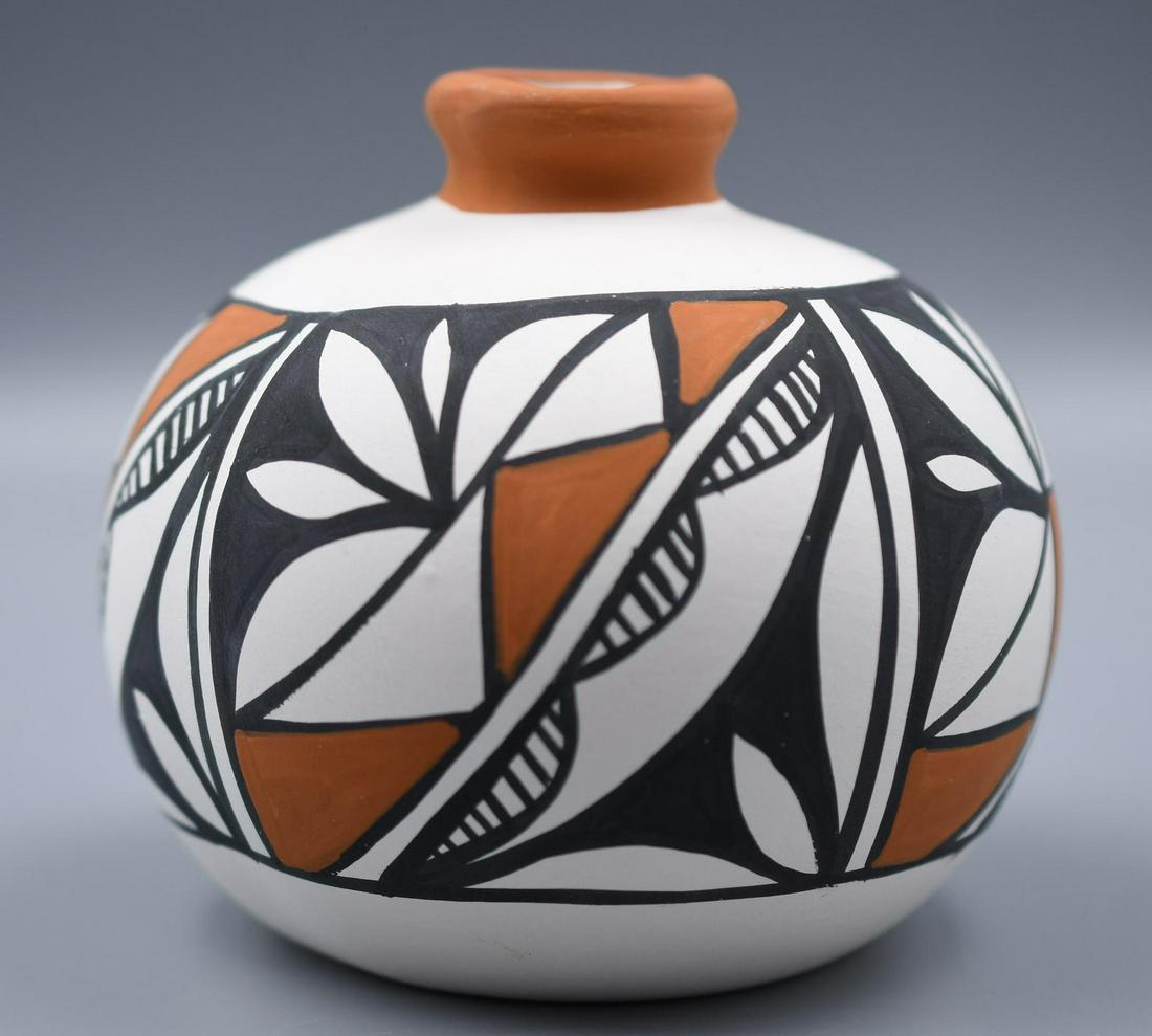 Isleta Polychrome Jar, C. O. (1 of 6)