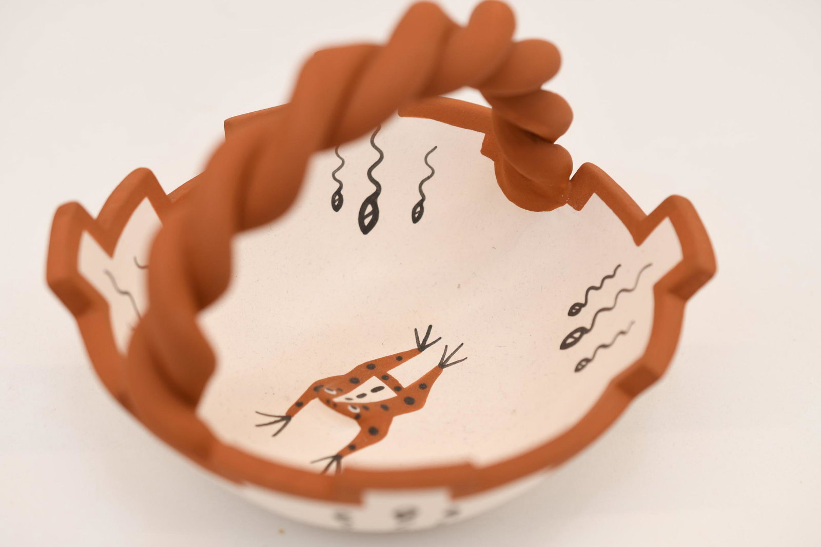 Zuni, Prayer Basket with Frog, Tadpoles, and Kiva Steps, Marcus Homer: 4-1/4 inches tall with 5 inch diameter