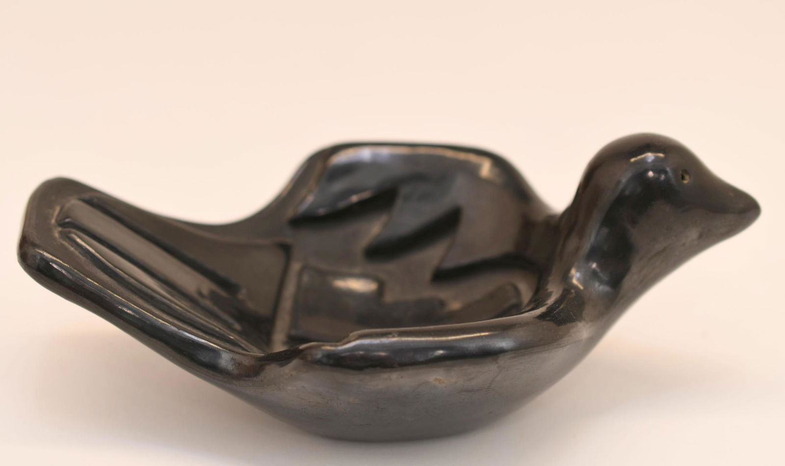 Santa Clara, Carved Blackware Bird, Teresita Naranjo: 7-1/4 inches x 2-3/4 inches tall x 4-3/4 inches