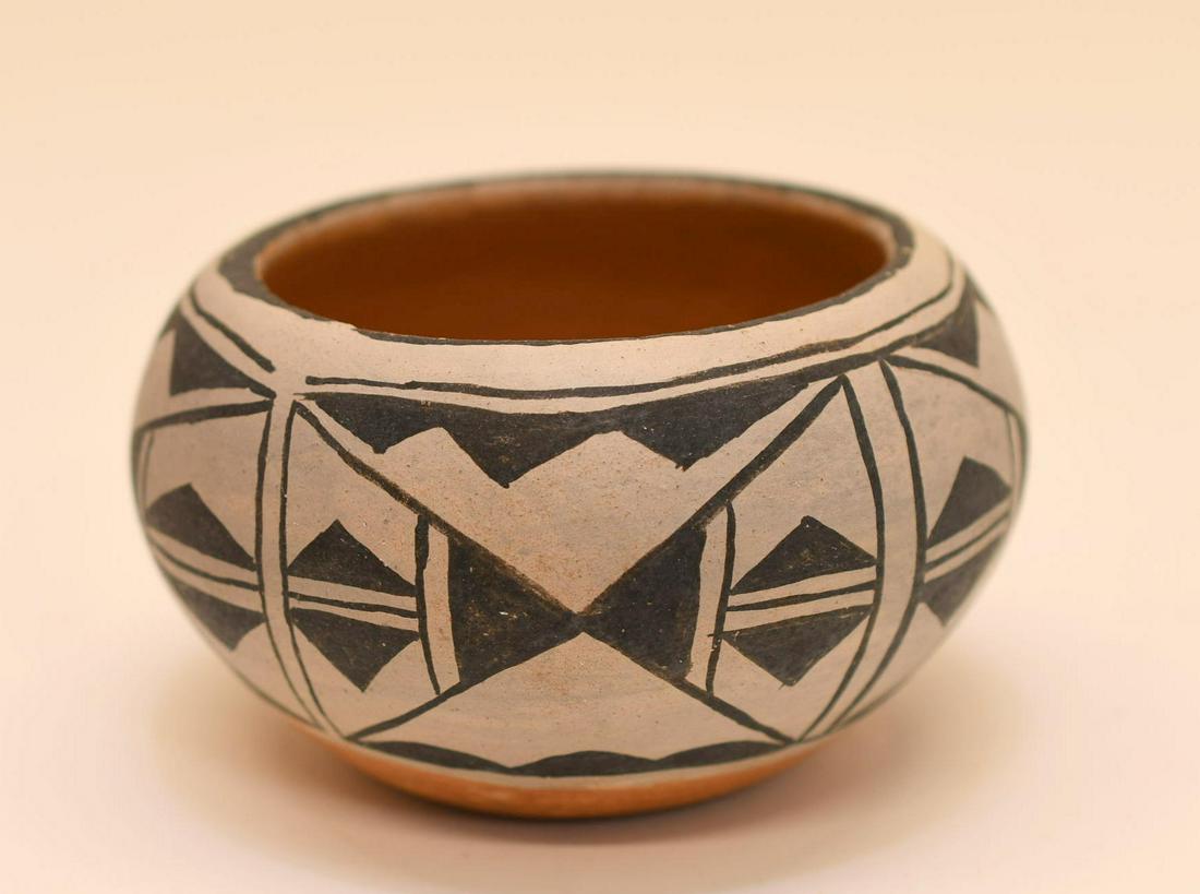 Cochiti, Bowl with Geometric Design, Virginia Naranjo: 2-1/3 inches tall with 4-1/8 inch diameter