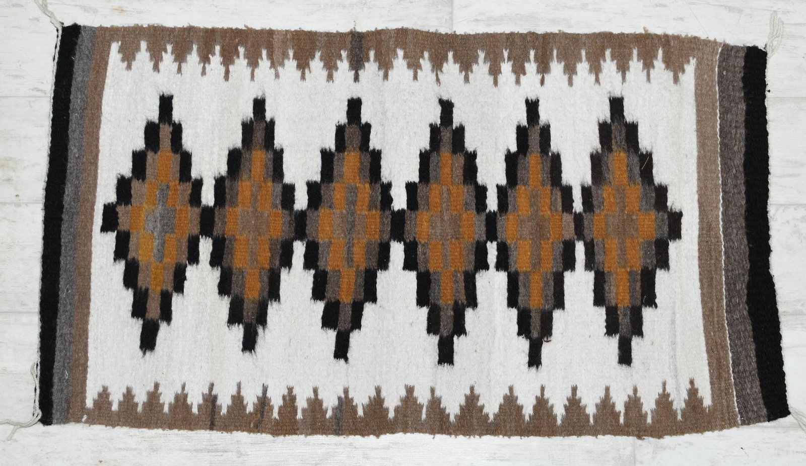 Navajo Saddle Blanket: 43-1/2" x 24"