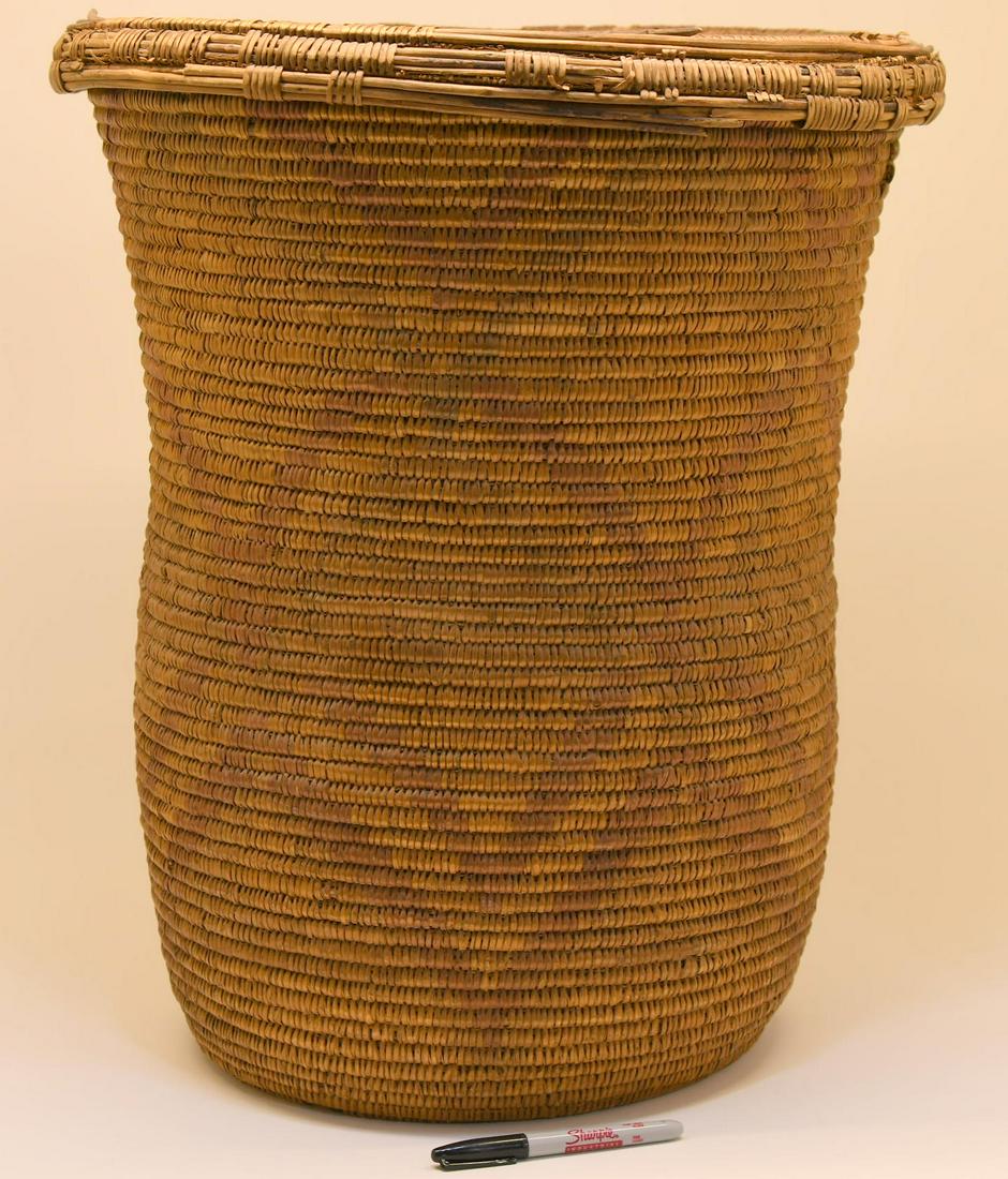 22-1/2" tall Basket (1 of 20)