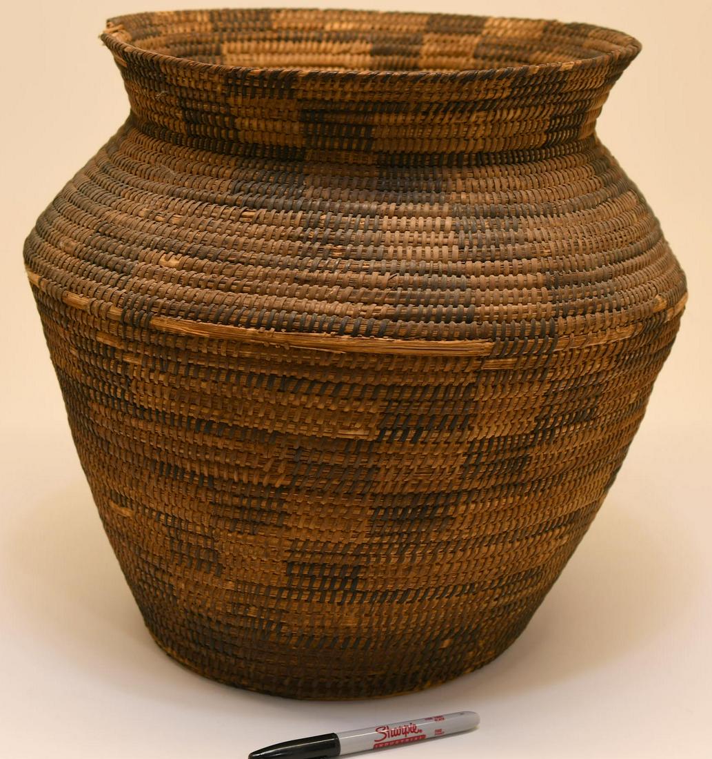 14-1/2" tall watering basket (1 of 9)