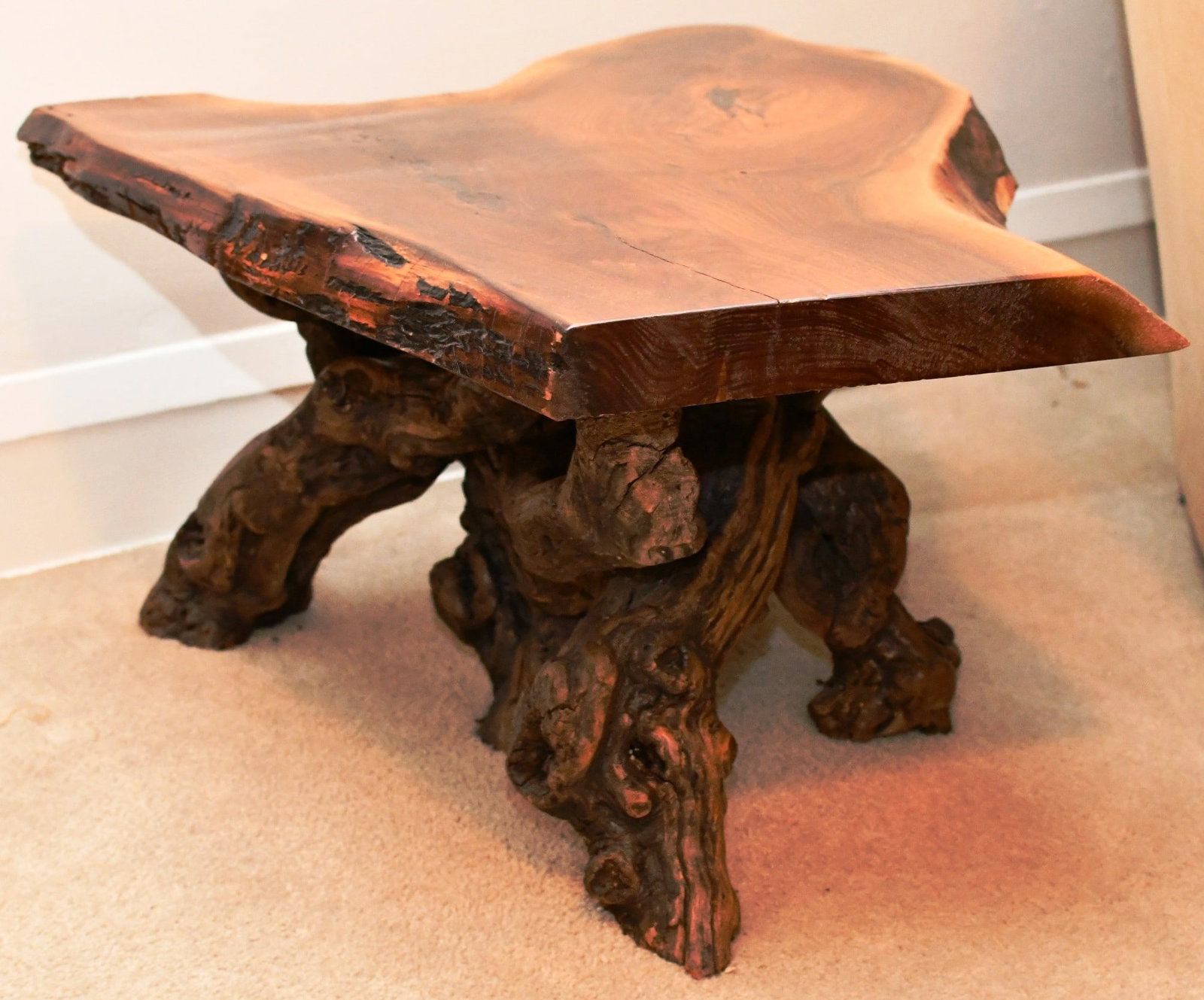 Live Edge Coffee table: Resting loose on the base. Knot is filled with epoxy. Base is 6 separate pieces fastened together, all of them with burl ends. READ OUR SHIPPING POLICY'S! This will be In person pick up or contact UPS