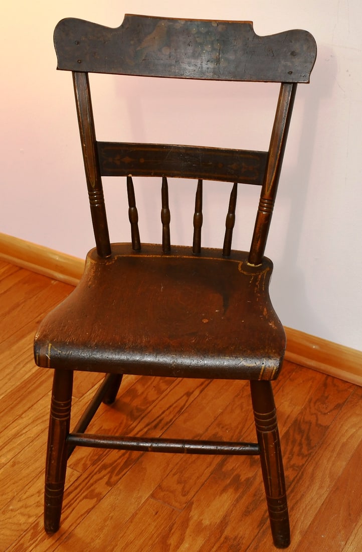 Country plank seat chair: Back height-33". seat height-17". Seat 15 3/4"x14". Chair has original stenciling. READ OUR SHIPPING POLICY'S! This will be In person pick up or contact UPS store in Kenosha, or your own shipper, the 