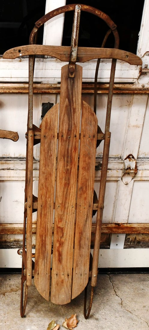 Vintage Sled: Vintage Sled. PICKUP ONLY. READ OUR SHIPPING POLICY'S! This will be In person pick up or contact UPS store in Kenosha, or your own shipper, the UPS store phone number is in our policy's. total length-