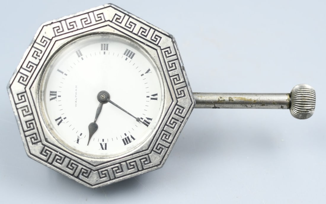 Waltham Automobile Watch: Vintage Waltham Automobile Watch. (NOTE-Weight and dimensions are before packaging) Face Dimensions-2 3/4" x 2 3/4". Stem 2 1/8". Total length-5". Total Width-1 5/8". Weight- 12.2oz.