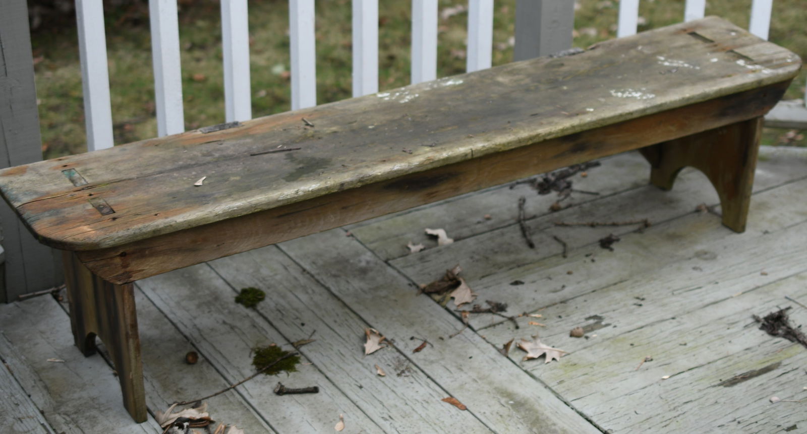 Pine wood Bucket Bench: Antique pine Bench with mortised through legs. READ OUR SHIPPING POLICY'S! This will be In person pick up or contact UPS store in Kenosha, or your own shipper, the UPS store phone number is in our pol