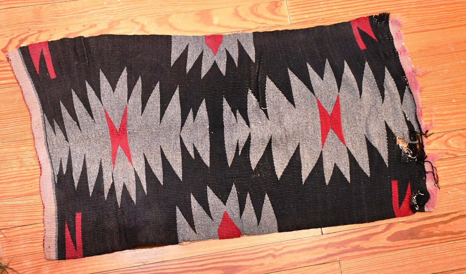 Navajo Saddle Blanket: (NOTE-Weight and dimensions are before packaging) 35" x 18"