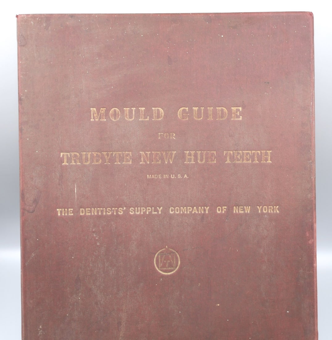 Vintage Tooth Mold Guide: Vintage Tooth Mold Guide for the Trubyte new hue teeth. Made in U.S.A. Dentistry Supply Company of New York. (NOTE-Weight and dimensions are before packaging) 15" x 12 3/4" x 1 1/2". Weight-4lbs 2oz.