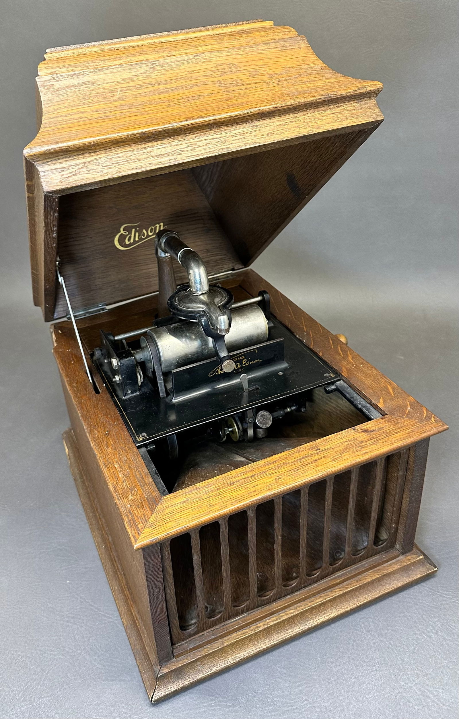 Edison Cylinder Record Player Amberola X: Oak cabinet with built in horn iside an oak cabinet 0530 the phonograph has no 9709 stamped in the metal tag. Sometimes heavier items are less expensive to ship with USHIP.com cariers, it may just tzk