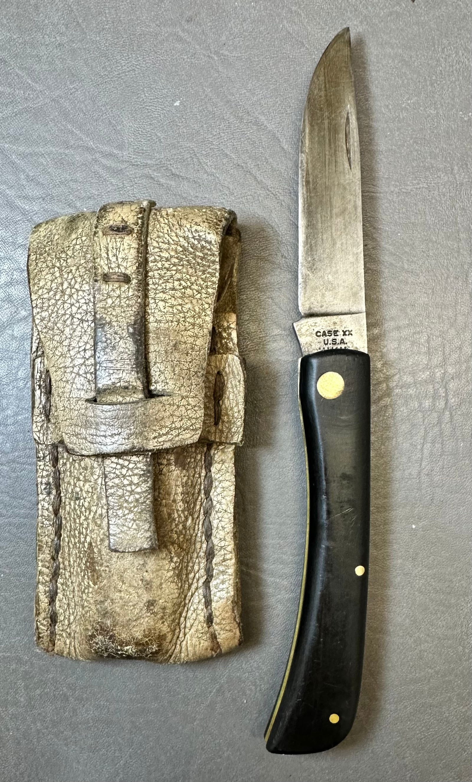 Case XX Folding Knife: This comes with the home made leather case. Shipping dimensions given are for the item(s) grouped as prepared for packing & weight is with the packaging.