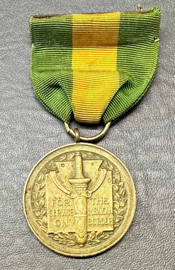 WW1 Medal 'For Service On The Mexican Border' (RARE): Recognizes those service members who were assigned to the U.S.- Mexico Border from January 1, 1916 to April 6, 1917. The number on the rim is 15367, This was the period of time when the U.S - Mexico b