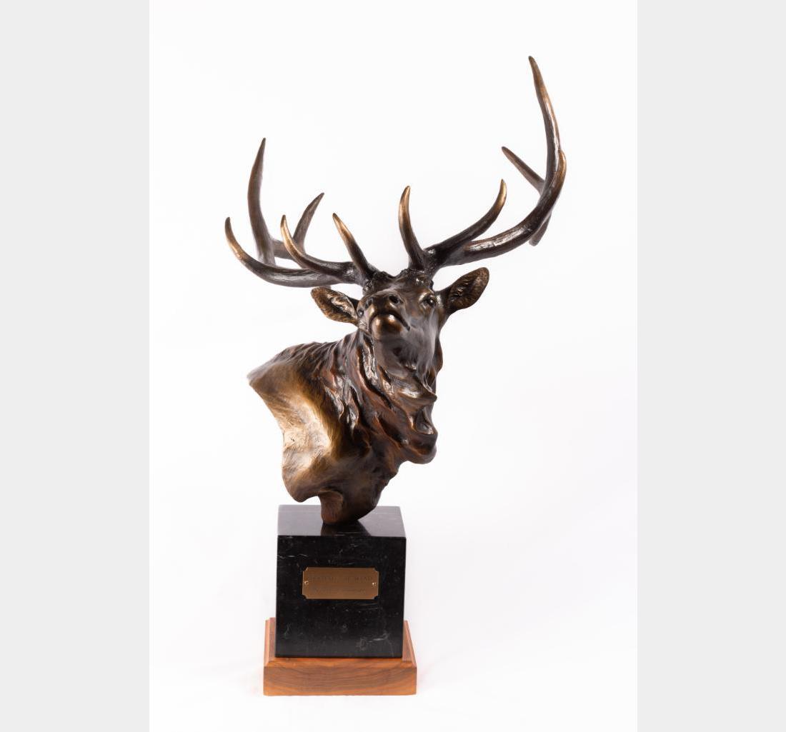 Tim Shinabarger, bronze: Tim Shinabarger (1966 - ) Testing the Wind 22" x 15" x 19" bronze Inscribed: Tim Shinabarger (c) '90 3/25 $2,000-3,000