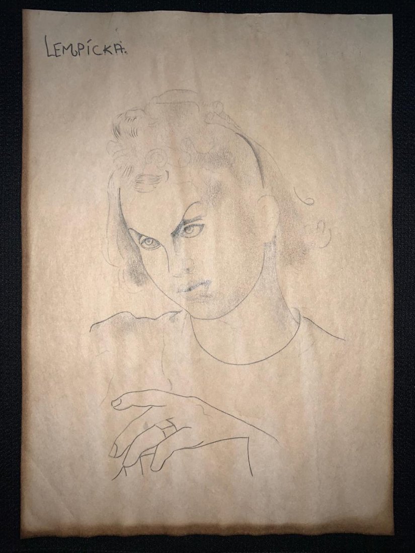 Signed & Stamped Tamara de Lempicka Drawing on paper: Signed and Stamped Tamara de Lempicka Charcoal Drawing on Paper. verso stamp inscribed "Musee d. Orsay". Aprox size 20 x 30 cms. This item has limited provenance, it doesnt have any documentation or c