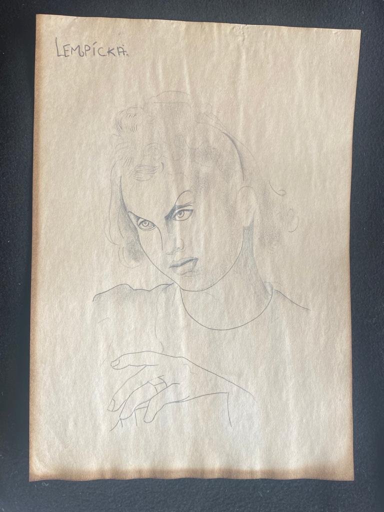 Signed & Stamped Tamara de Lempicka Drawing on paper: Signed and Stamped Tamara de Lempicka Drawing on Paper. . Aprox size 20 x 30 cms. This item has limited provenance, it doesnt have any documentation or cerfication, Sold "as is" to the manner or style