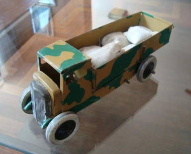 Old English Truck, Tin Collectible Toy, 1920: Old pre world war truck (FORDSON ARMY TIPPER LARRY); material: tinplate, made in England by BURNETT LTD 1920, good condition for collectors, see photos.