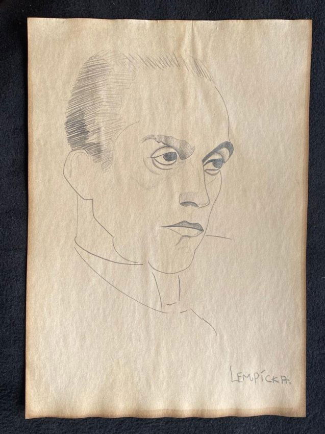 Signed & Stamped Tamara de Lempicka Drawing on paper: Signed and Stamped Tamara de Lempicka Drawing on Paper. . Aprox size 20 x 30 cms. This item has limited provenance, it doesnt have any documentation or cerfication, Sold \"as is\" to the manner or sty