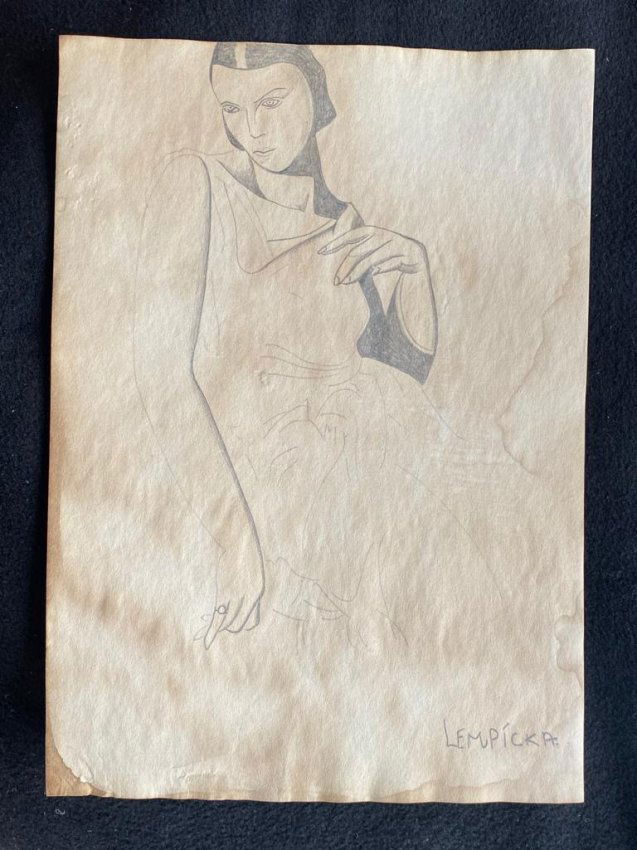 Signed & Stamped Tamara de Lempicka Drawing on paper: Signed and Stamped Tamara de Lempicka Drawing on Paper. . Aprox size 20 x 30 cms. This item has limited provenance, it doesnt have any documentation or cerfication, Sold "as is" to the manner or style