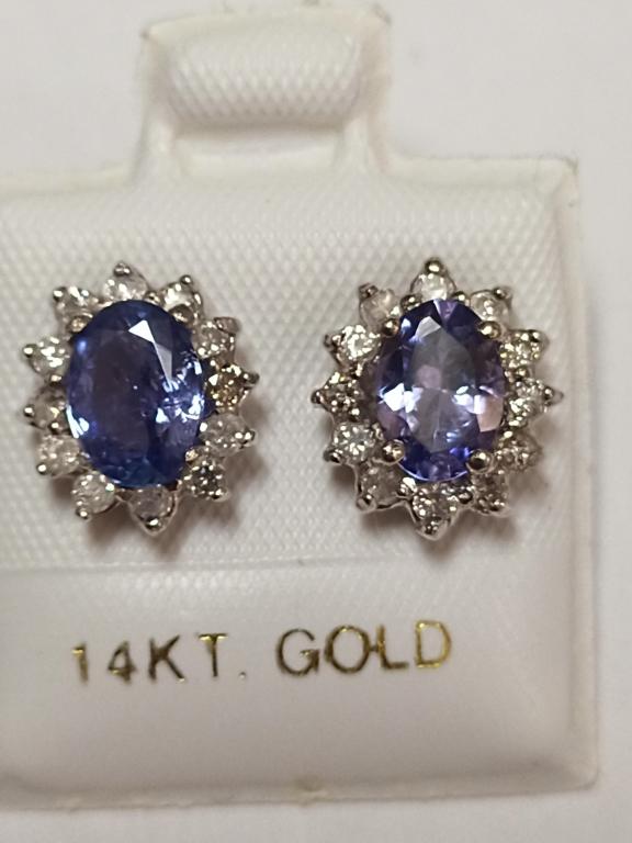 Certified 14K Tanzanite(2ct) 24 Diamonds(I1, 0.32ct): 14K White Gold Tanzanite(2ct) 24 Diamonds(I1, 0.32ct) Earrings, Made in Canada, Suggested Retail Value: $1700