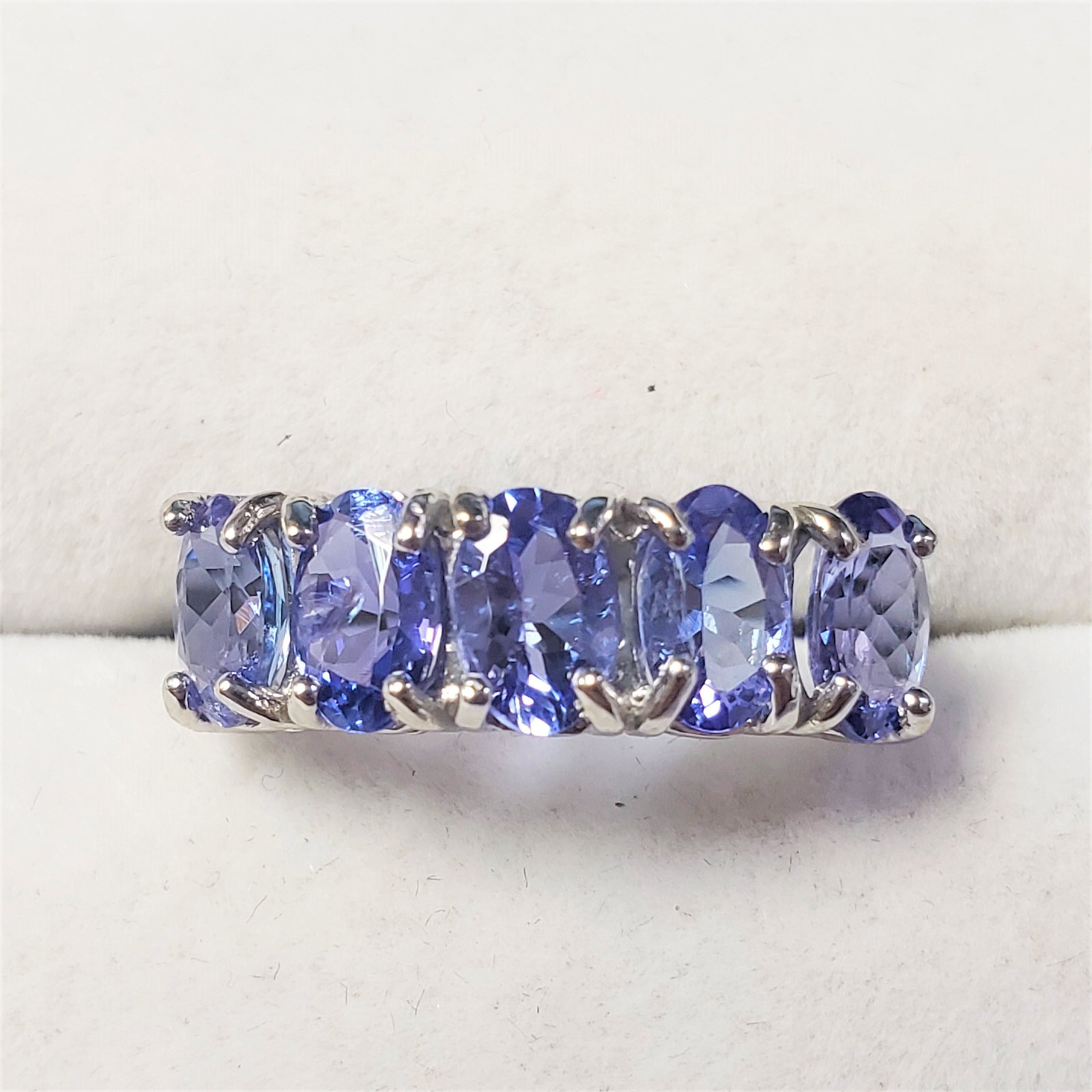 Certified10K Natural Tanzanite(2.3ct) Ring: 10K White Gold Natural Tanzanite(2.3ct) Ring (~Size 6)(Ring is resizable for $40) (~length 0 inches) (~weight 2g), Made in Canada, Suggested Retail Value:$900