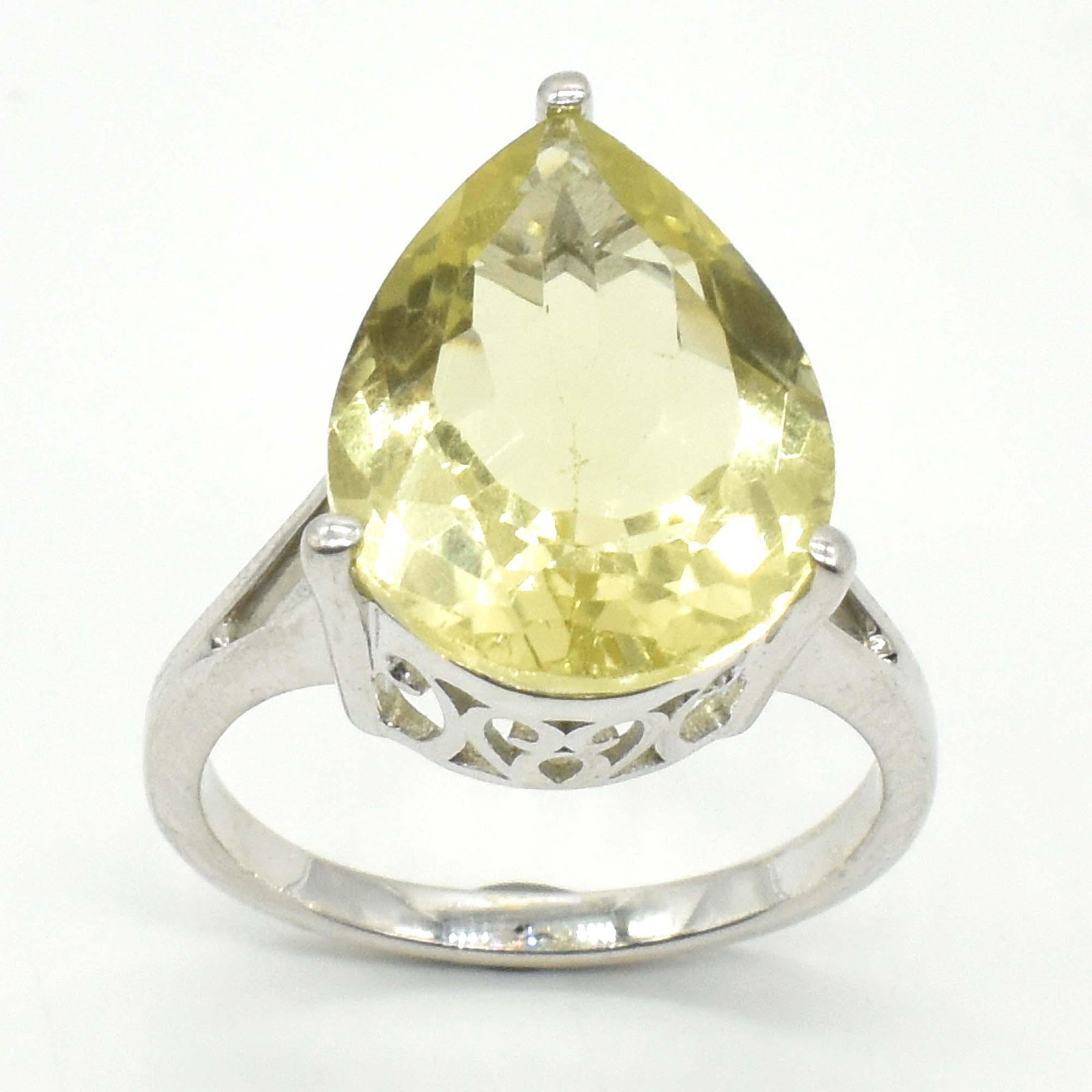 Silver Lemon Quartz(8.1ct) Ring: Silver Lemon Quartz(8.1ct) Rhodium Plated Ring (~Size 0) (~length 0 inches) (~weight 4.65g)