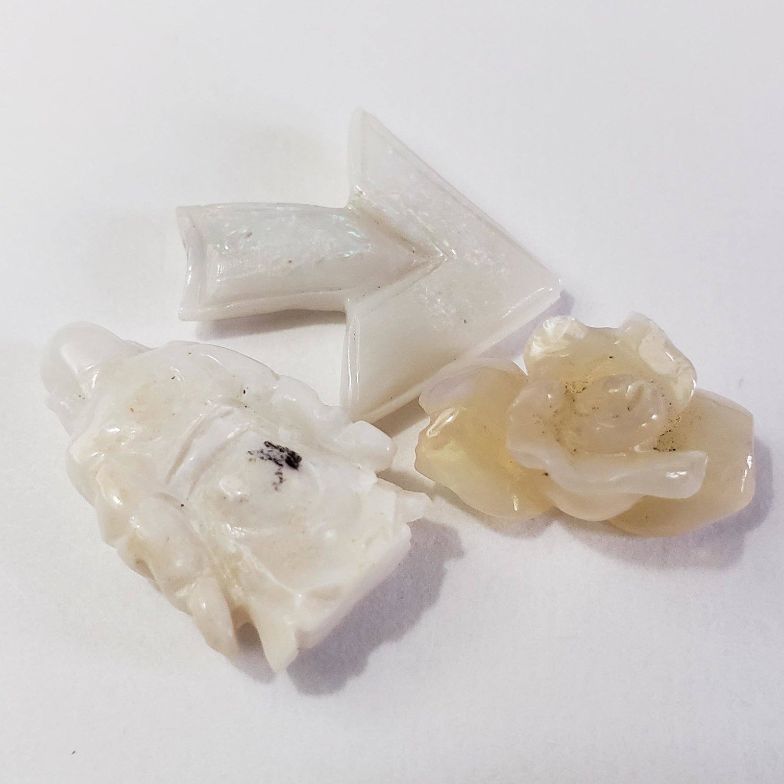$220 Carved Opal(11ct): Carved Opal(11ct) (~Size 0) (~length 0 inches), Suggested Retail Value $220