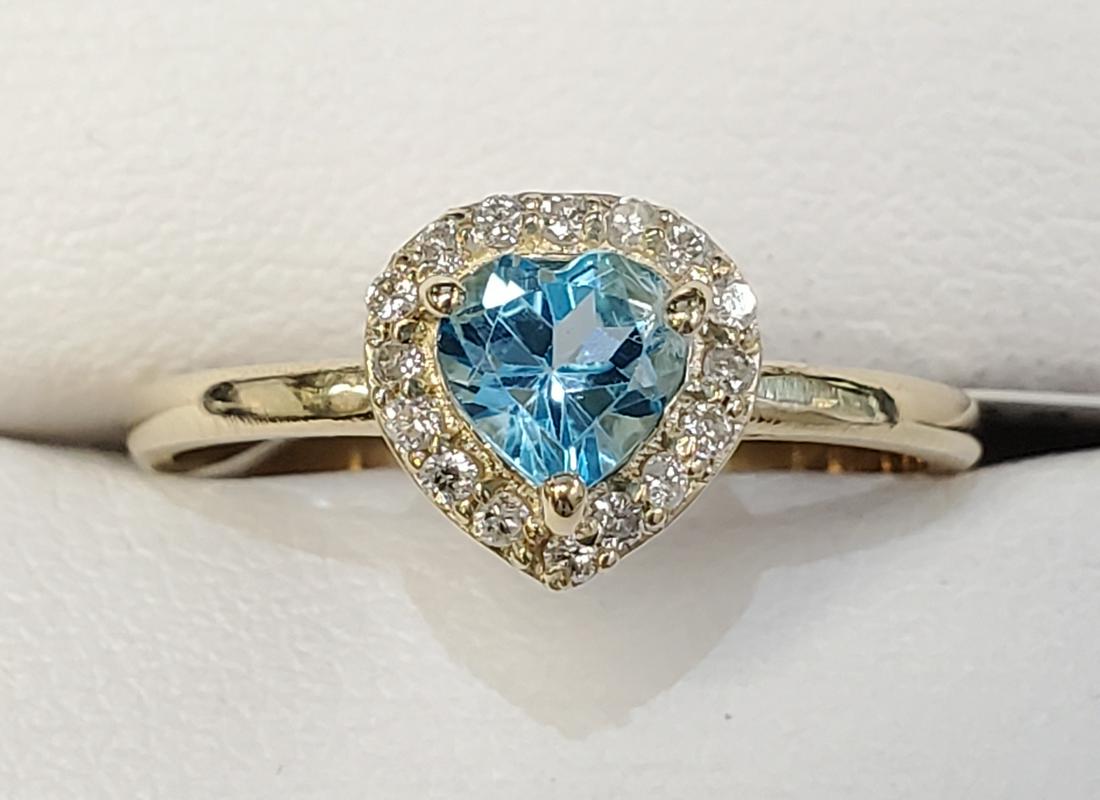 Certified 10K  Blue Topaz(0.9ct) Diamonds(0.1Ct,I1-I3,G-H) Ring (1 of 5)