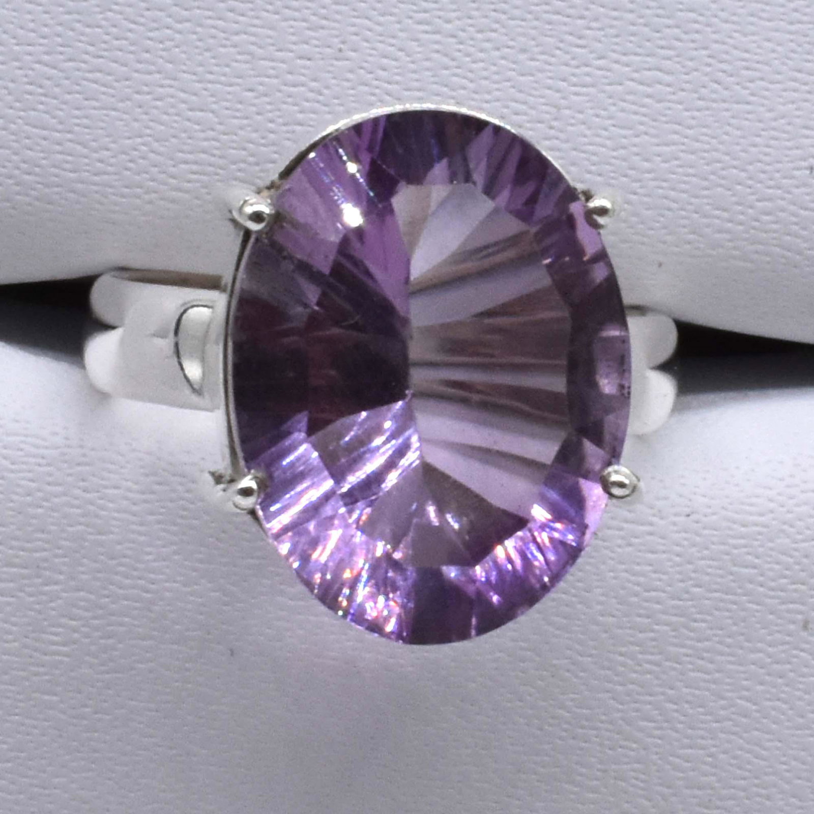 Amethyst(8.1ct) Ring: Amethyst(8.1ct) Lesar Cut Ring (~Size 0) (~length 0 inches) (~weight 5.25g)