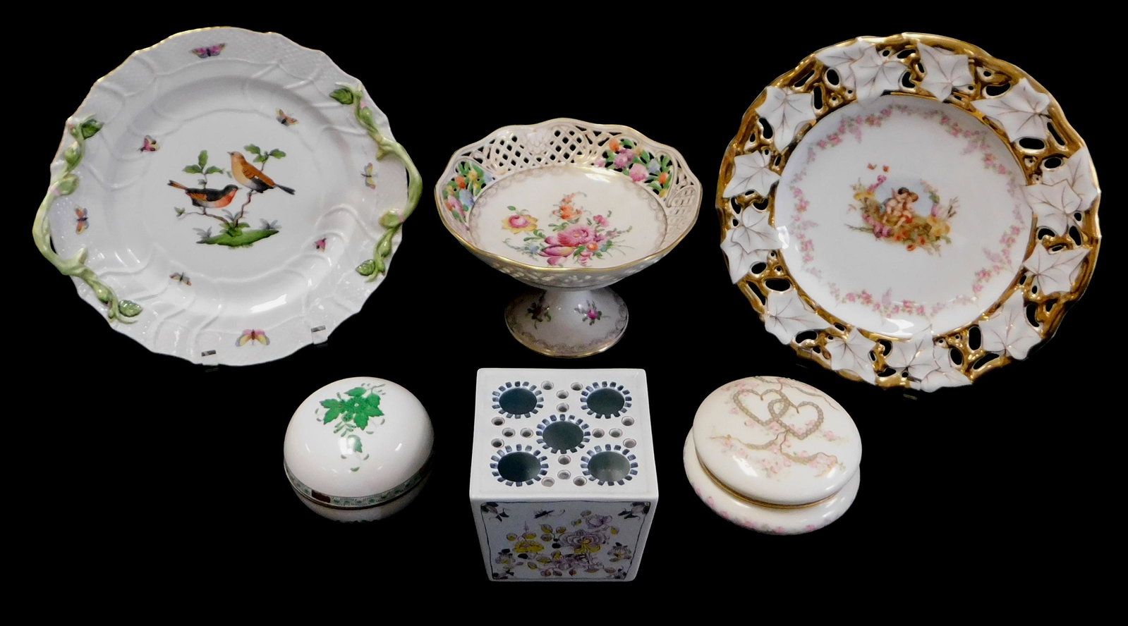 Herend, Limoges, Dresden, etc., six pieces of porcelain: Herend, Limoges, Dresden, etc., six pieces of porcelain including: Herend two handled plate and round covered box; Colonial Williamsburg Delft bulb pot; Limoges round box with jeweled decoration; Dres