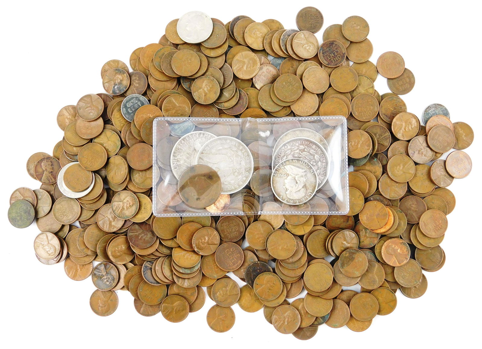 COINS: Contains four common date, circulated Morgan & (1 of 2)