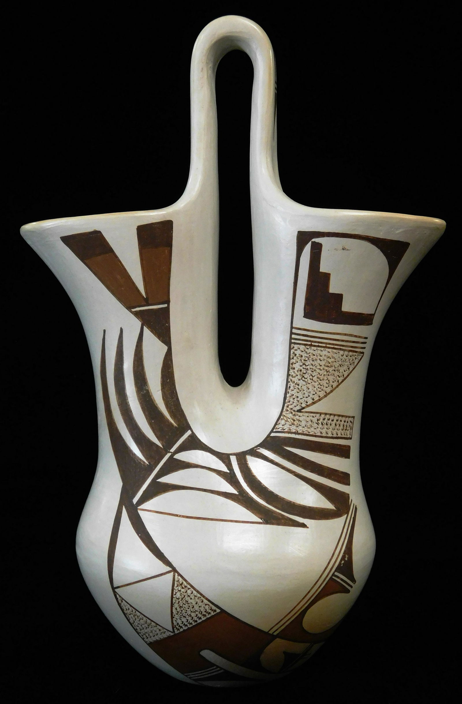 Hopi pottery wedding vase by Grace Navasie-Lomahquahu (1 of 2)