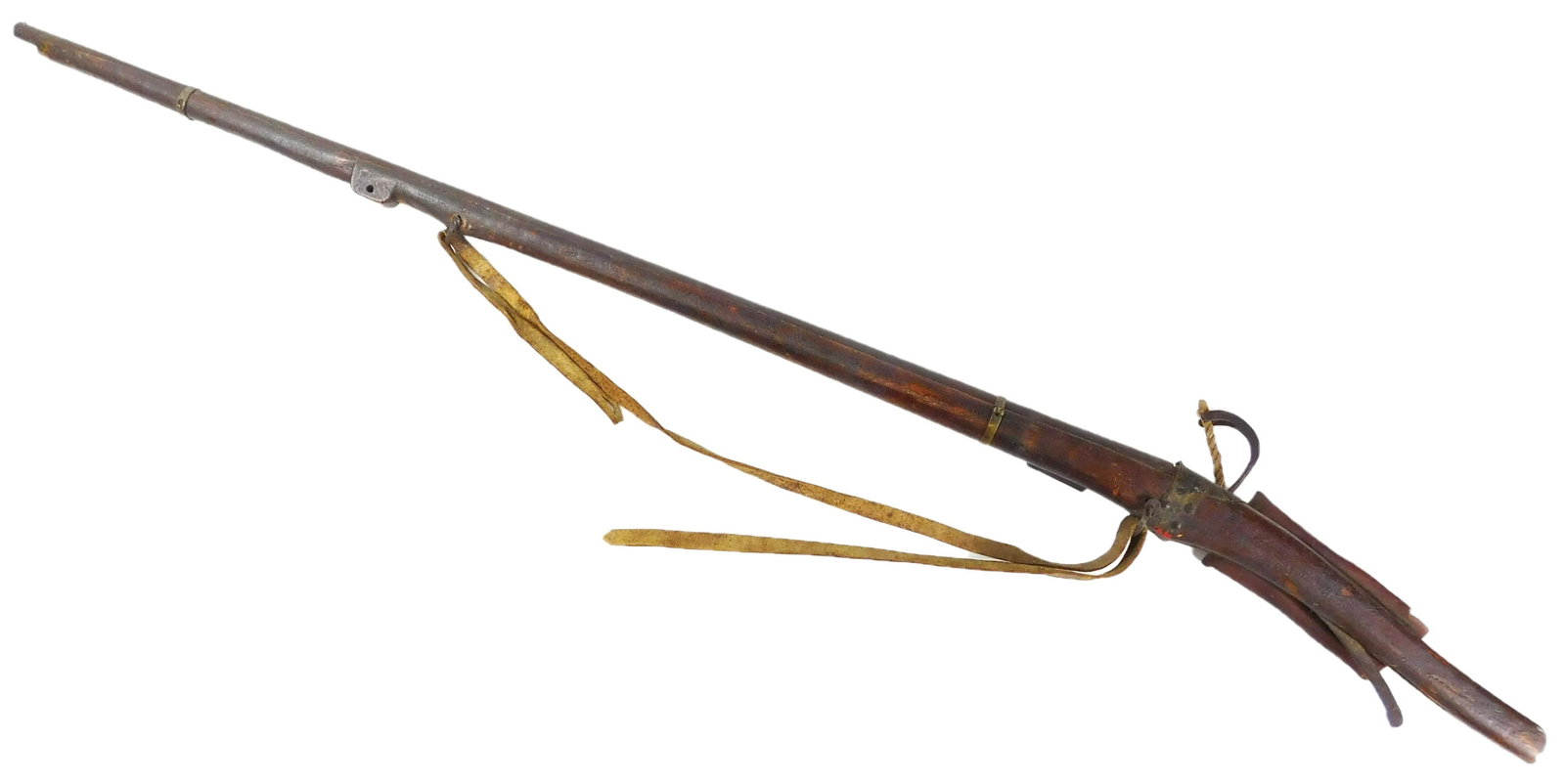 WEAPON: Japanese matchlock, c. 1820 - 1830, shellacked: WEAPON: Japanese matchlock, c. 1820 - 1830, shellacked stock, Japanese engraved writing on top of barrel, includes hemp rope, crude workmanship, wear consistent with age and use, sold as found. [PROVE