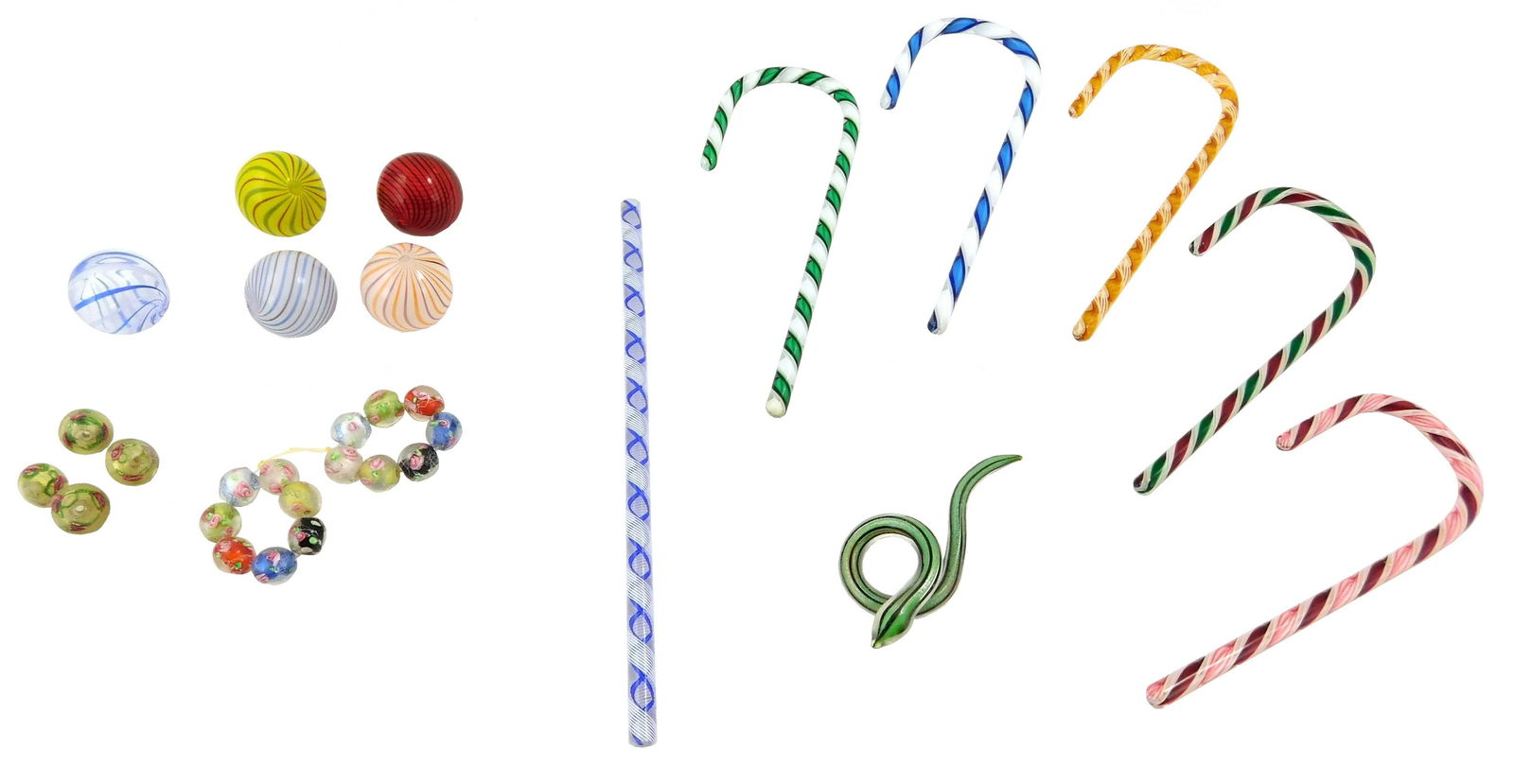 ART GLASS: Fifteen small pieces of Venetian glass (1 of 4)