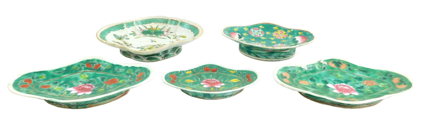 ASIAN: Five Chinese porcelain dishes, late Qing (1 of 3)