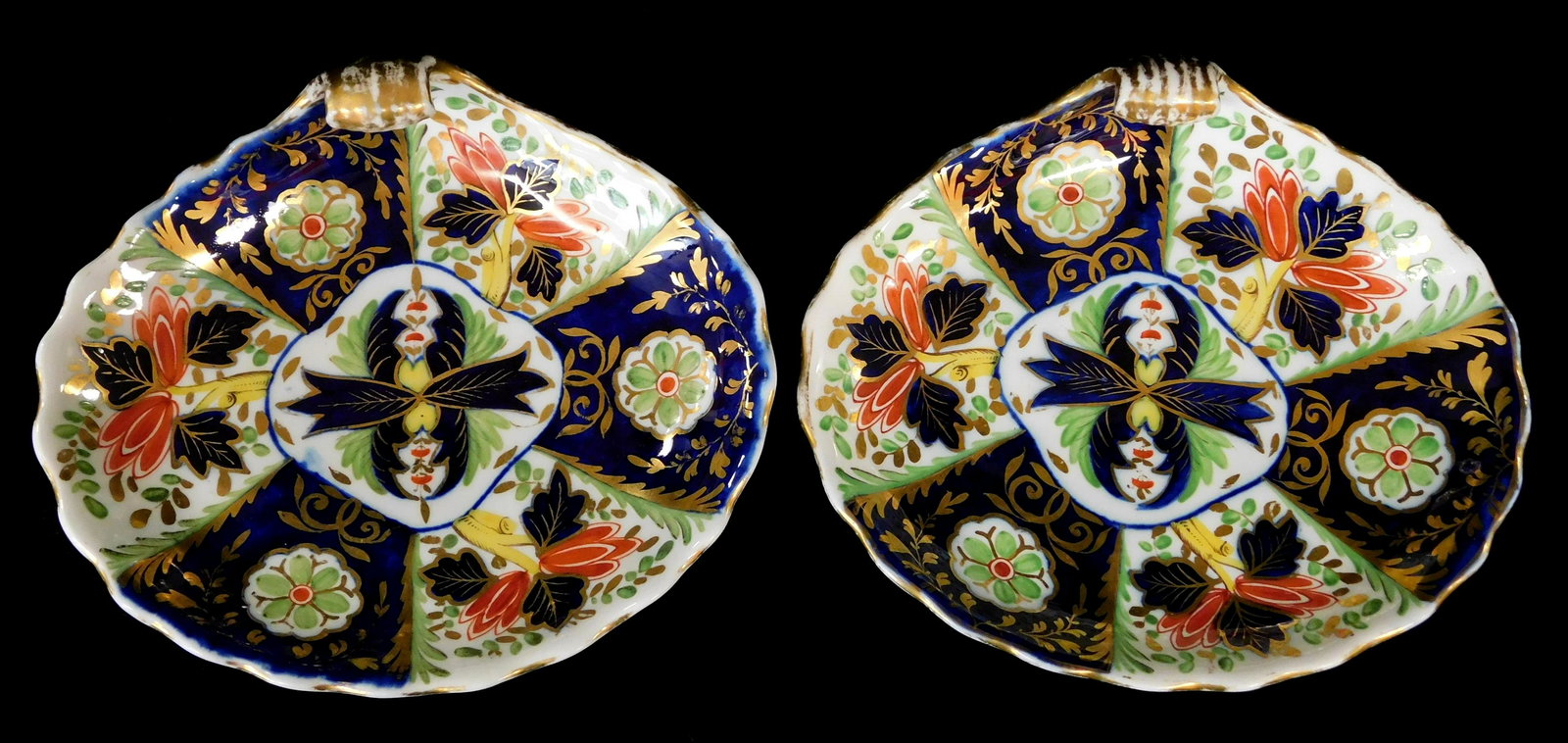 Pair of English porcelain shell form dishes, 19th C., (1 of 3)