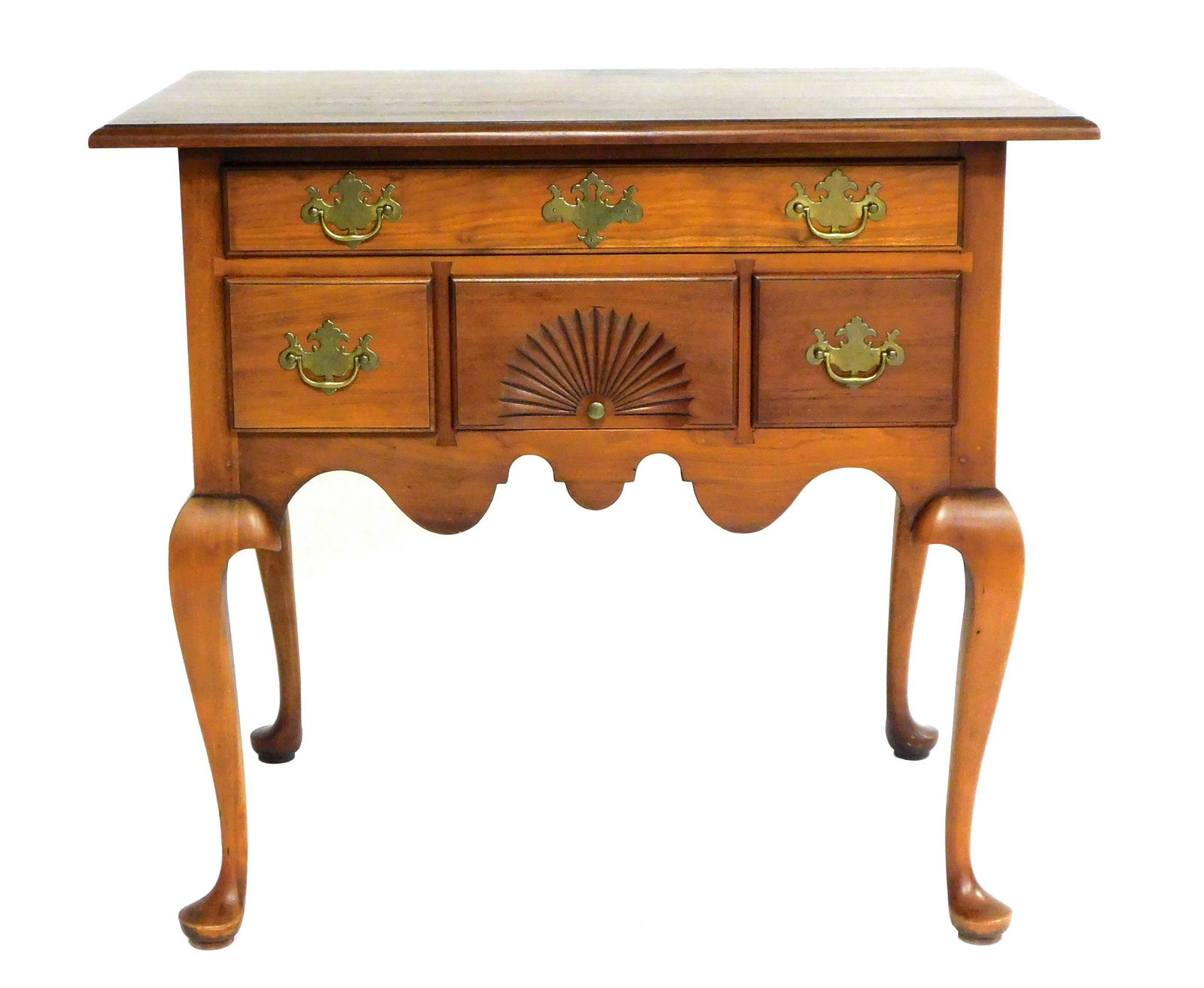 Eldred Wheeler Queen Anne style lowboy, Boston form, bench-made, oblong top with overhang, case with (1 of 3)