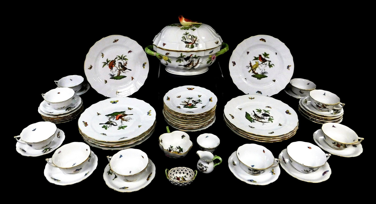 CHINA: Herend porcelain Rothschild "Bird" pattern no.1524 dinnerware, partial service of fifty-five (1 of 8)