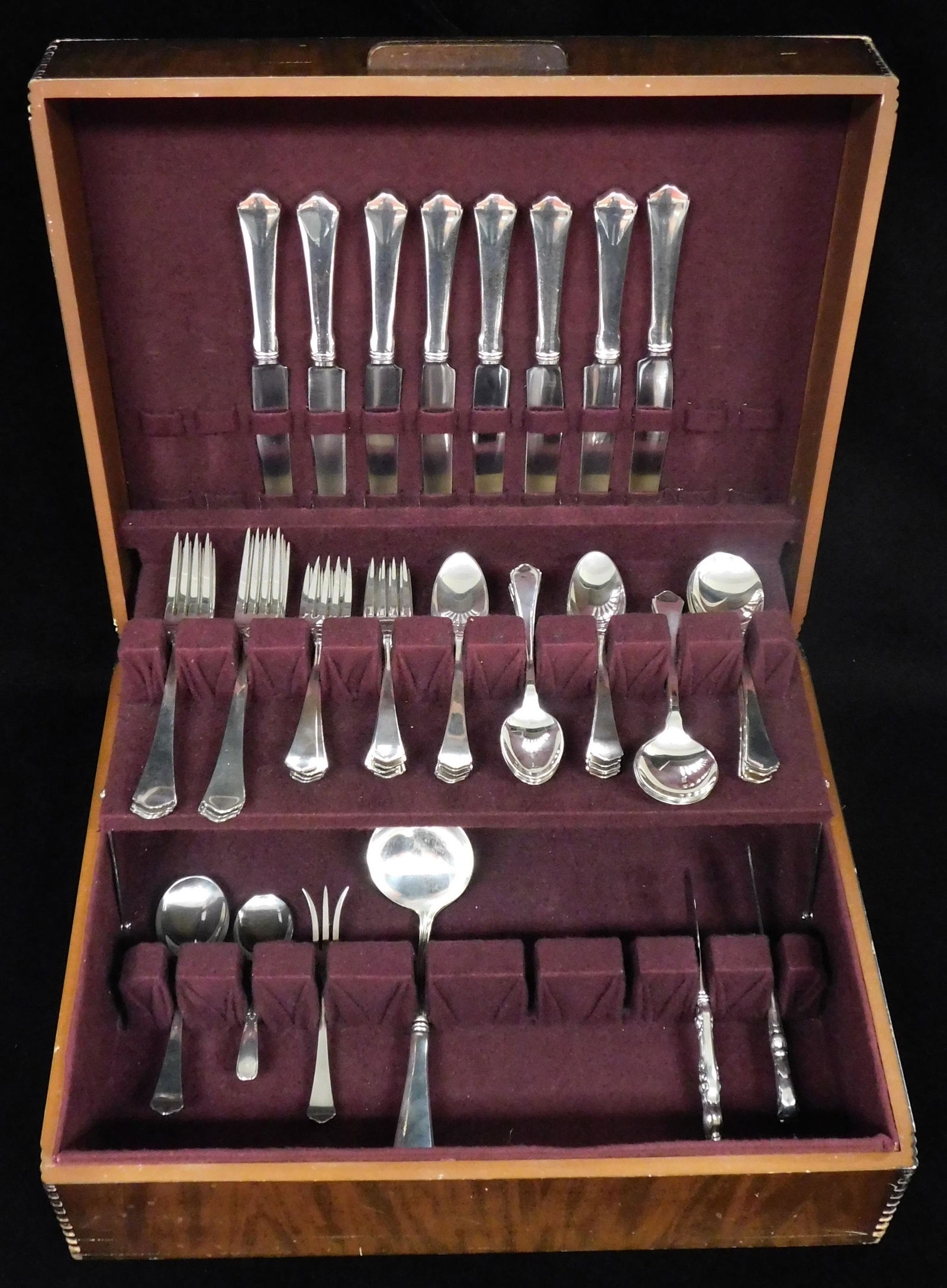 SILVER: Fifty-four pieces of flatware, Wallace "Antique" pattern flatware, c. 1930, Reed and Barton,: SILVER: Fifty-four pieces of flatware, Wallace "Antique" pattern flatware, c. 1930, Reed and Barton, details include: sixteen teaspoons, 6" l.; eight soup spoons, 6" l.; eight salad forks, 6" l.; eigh