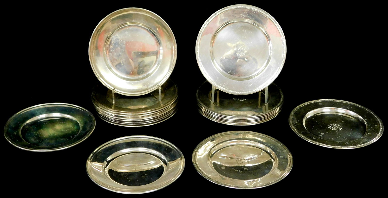 STERLING: Twenty three bread plates, all stamped, including a matching set of ten plates by Towle (1 of 2)