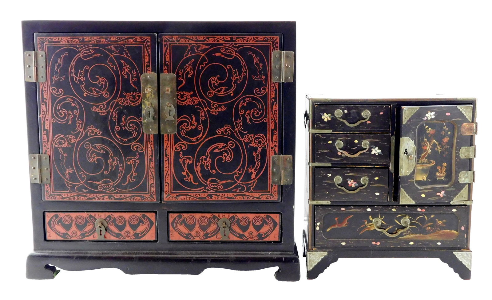 ASIAN: Two small table top chests: larger a black lacquer jewelry chest with red scrolling (1 of 2)