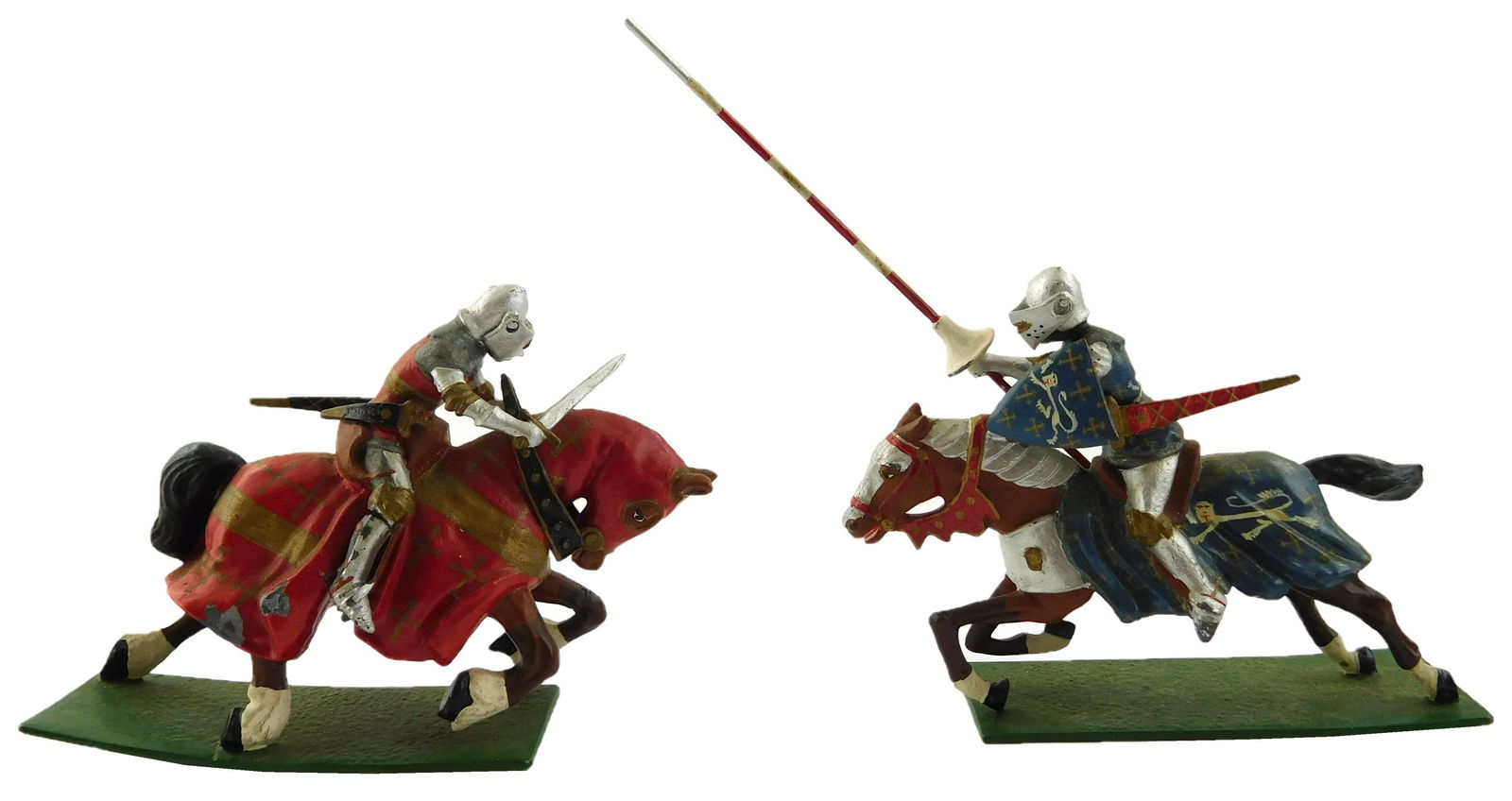 TOYS: Richard Courtenay (1892-1963) Two painted lead soldiers, mounted, one H3 and one H12, made in (1 of 3)