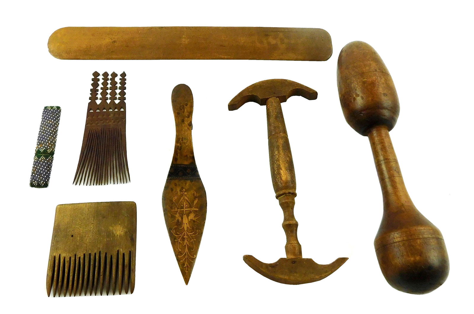Lot of seven 19th C. ladies accessories, including: two treenware combs, one ornately designed from (1 of 4)
