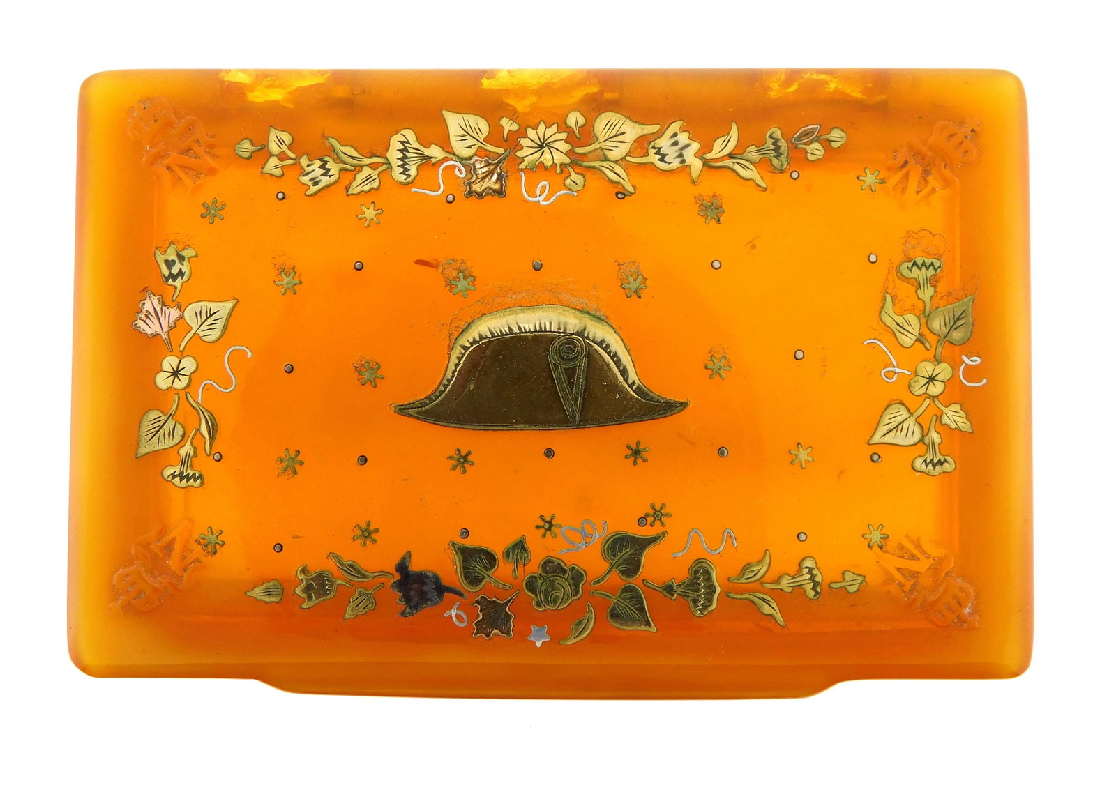 Blonde horn stamp box with gold inlay of Napoleonic hat, 19th C., pressed semi-opaque amber colored: Blonde horn stamp box with gold inlay of Napoleonic hat, 19th C., pressed semi-opaque amber colored horn, floral swags with mixed metal inlay, raised "N" over crown to each corner, hinged lid, no make