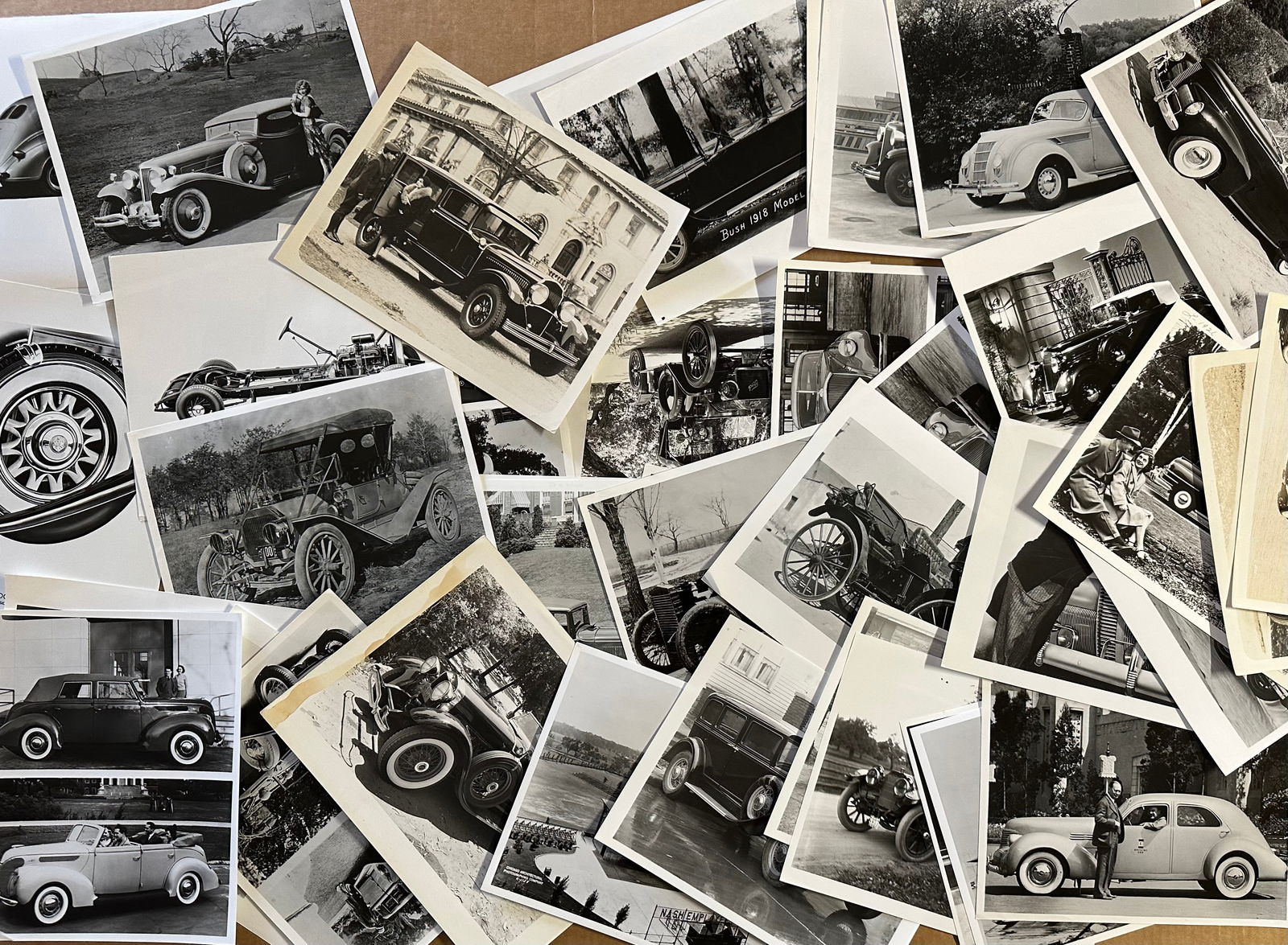 200 photos of US cars from early 1900’s to the 1940’s, most are 8 x 10 glossy, a few (1 of 4)