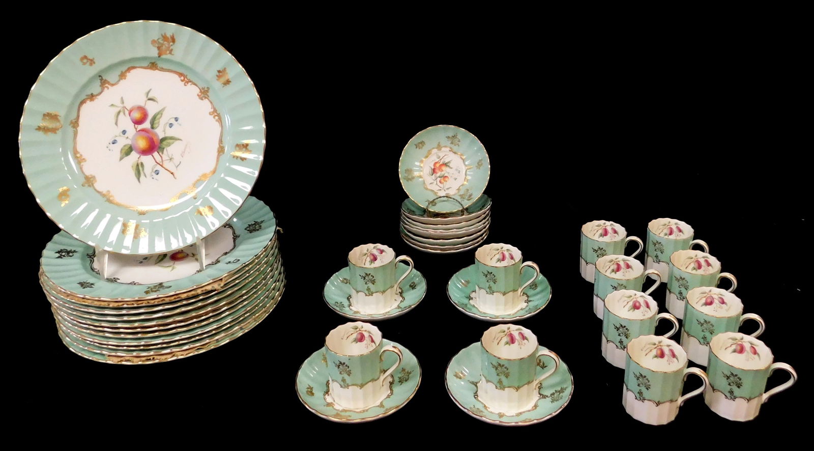 CHINA: English Royal Worcester hand-painted porcelain, thirty-six pieces, all with hand-painted (1 of 5)