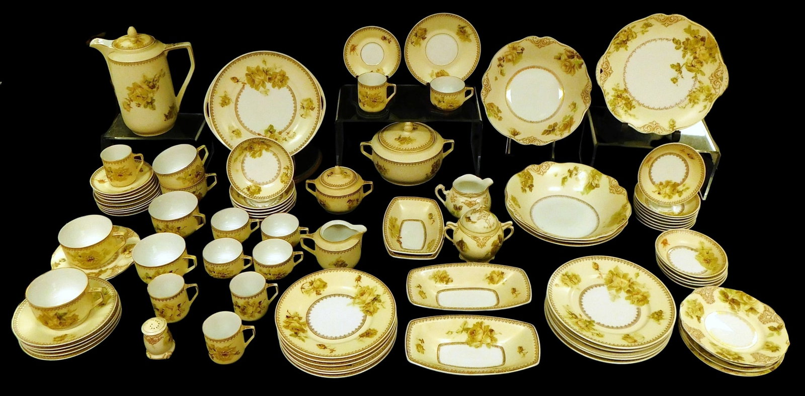 CHINA: Hermann Ohme porcelain dinner and serviceware, 20th C. German transferware, 80+ pieces,: CHINA: Hermann Ohme porcelain dinner and serviceware, 20th C. German transferware, 80+ pieces, including: one scalloped edge sauce bowl, 5" diam; two small rectangular dishes, 6 1/2" x 4 1/2"; two lar