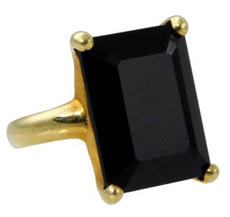 JEWELRY: 18K Ippolita onyx ring, four-prong setting with half round shank stamped and tested: JEWELRY: 18K Ippolita onyx ring, four-prong setting with half round shank stamped and tested “18K” yellow gold, signed: “Ippolita”, set with one rectangular faceted black onyx, 18mm x