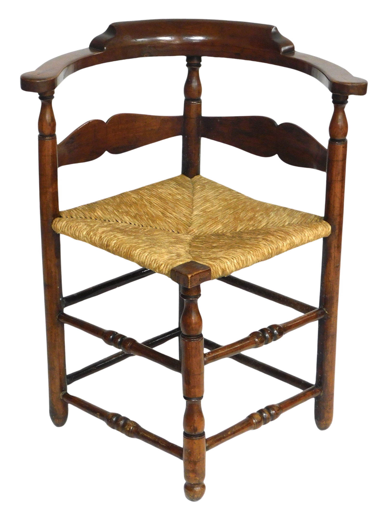 Corner chair, New England, 18th C., maple, rounded crest, flat arms ending in round hand holds,: Corner chair, New England, 18th C., maple, rounded crest, flat arms ending in round hand holds, curved serpentine horizontal back splats, vasiform turned legs, ball front foot, double ball turned fron